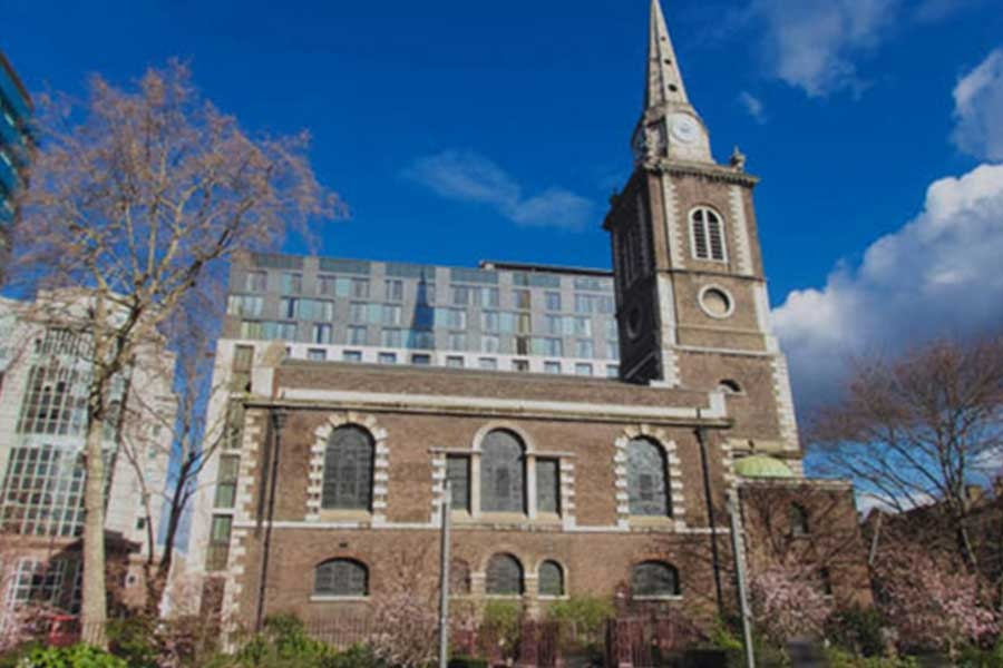 Assignment writing services in Aldgate