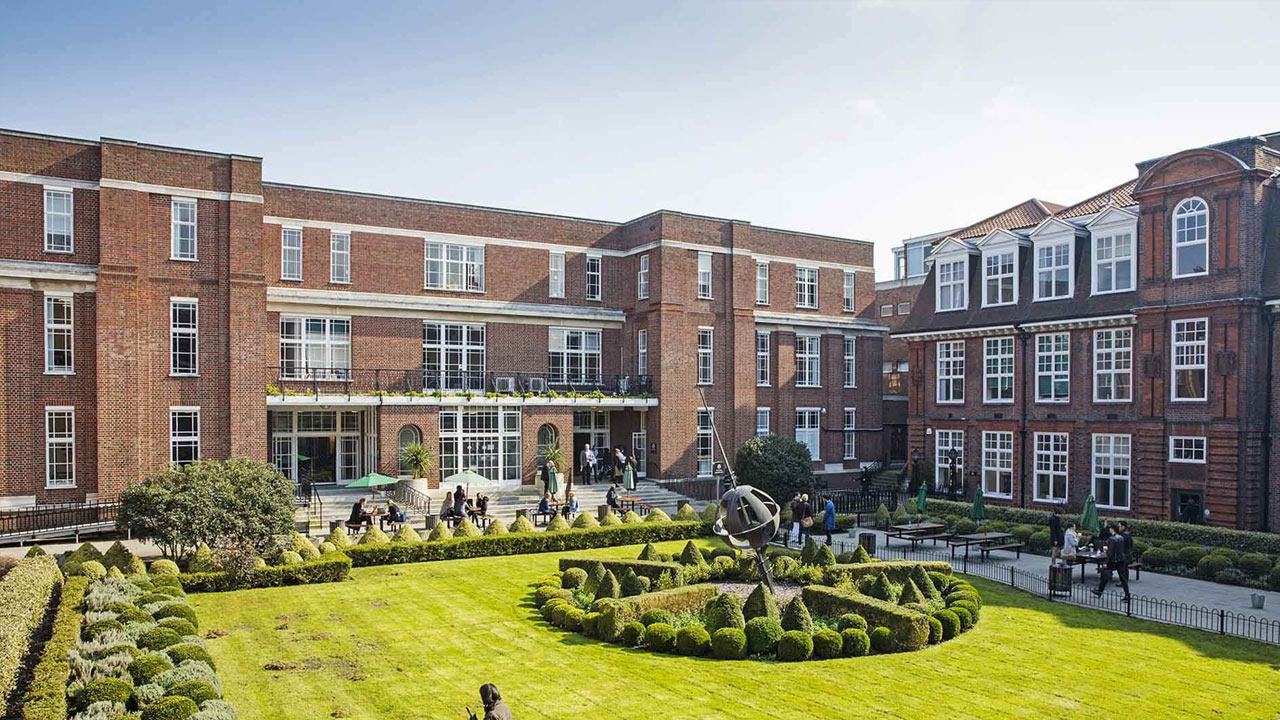 Assignment writing services in Docklands